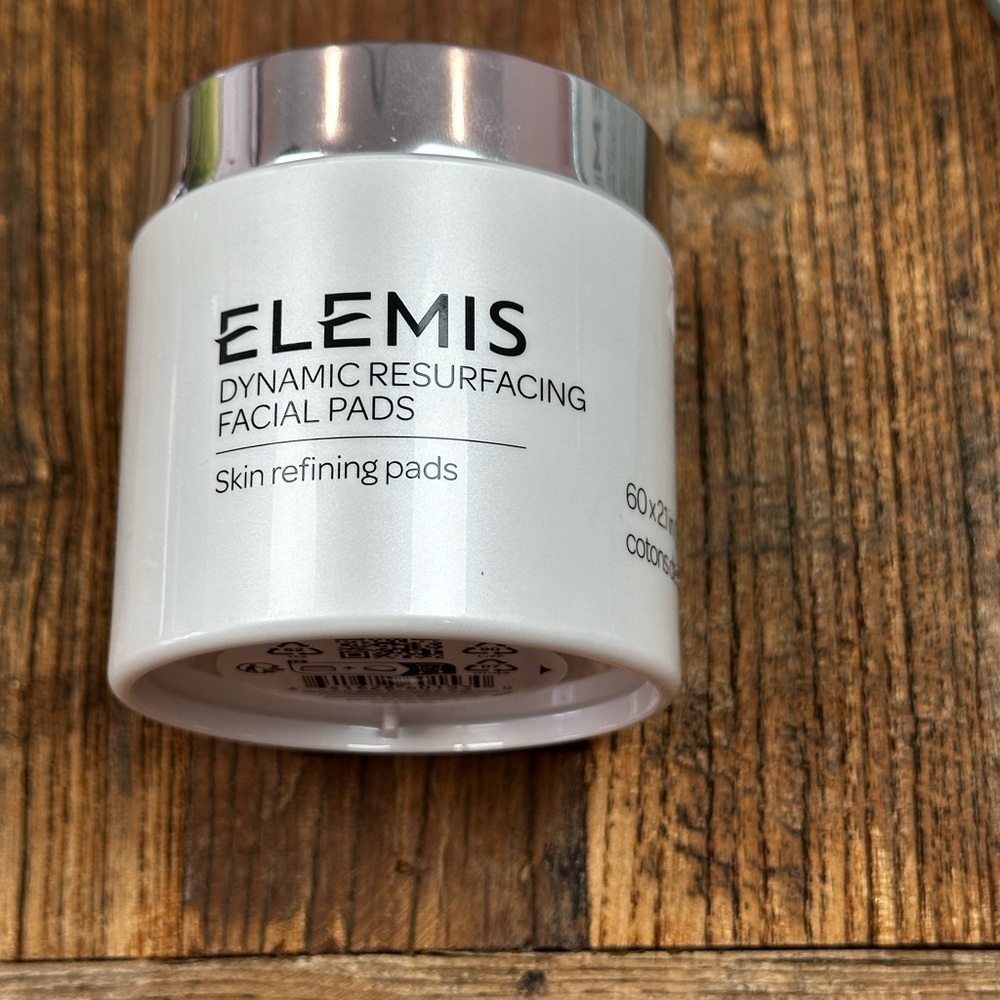 ELEMIS Dynamic Resurfacing Facial Pads - Silver and White
